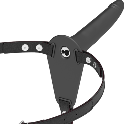 FETISH SUBMISSIVE HARNESS - CZARNY WIBRATOR SILIKONOWY 15 CM