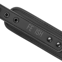 FETISH SUBMISSIVE - NASZYJNIK Z LANCUCHEM NA PODSZEWCE NOPRENU