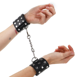 KINK - ZAPIECIE NA NADGARSTKI Z NAPEDEM PELEN NITÓW CZARNE REGULOWANE 19-24 CM X 5,5 CM
