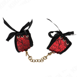KINK - SCANDAL ZABIEGI NA NADGARSTKI CZERWONO-CZARNE KORONKI SZCZEGÓLY 24,5 CM X 6,5 CM