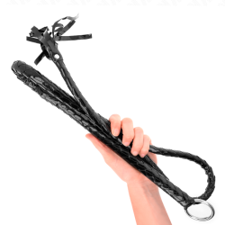 KINK - DLUGI BLYSZCZACY BICZ PCV 138 CM