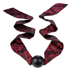 CALEXOTICS - SCANDAL BALL GAG Z KOKARDĄ W CZARNO-CZERWONYM KROKIE